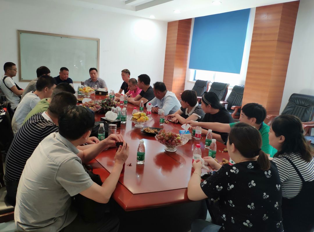 熱烈歡迎合肥樂客來建材家居廣場(chǎng)高層團(tuán)隊(duì)蒞臨愛爾百蘭學(xué)習(xí)考察